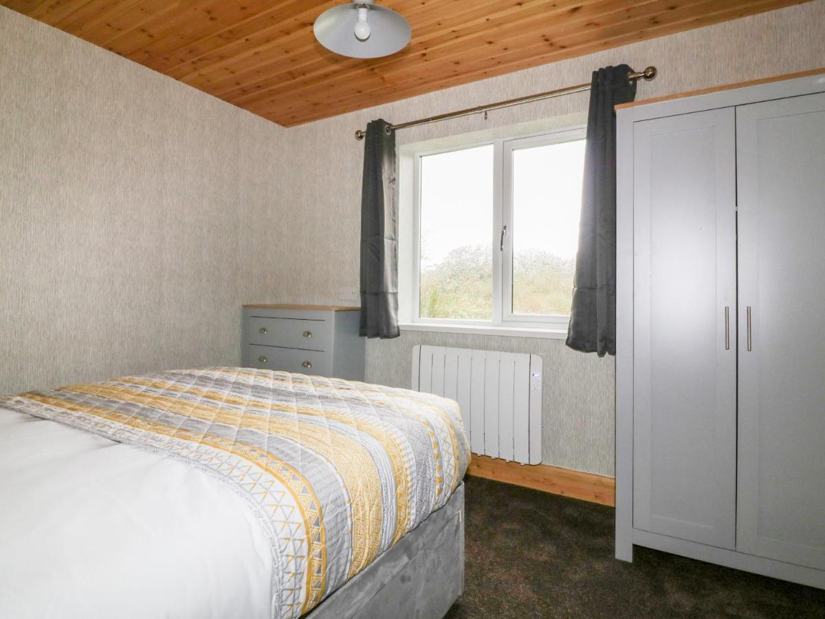 Lodge Two Truro Extérieur photo